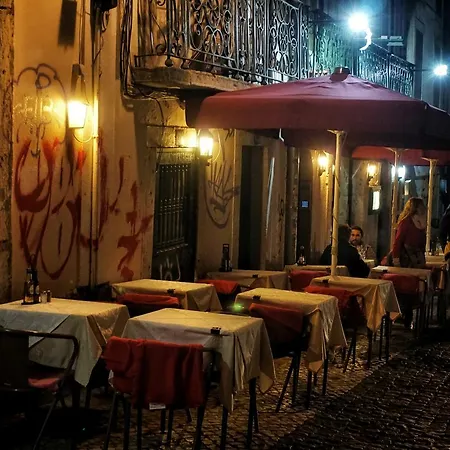 Q50 Bairro Alto - Ceramics Apartment Lisbon